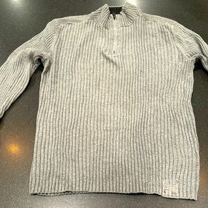Express sweater size l (please read)